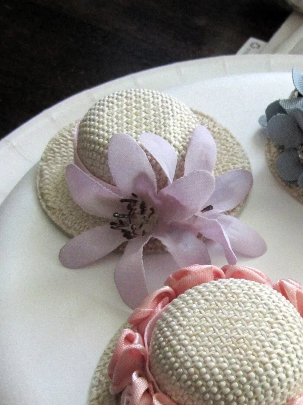 SUPER CUTE 1/6 SCALE BARBIE, DOLL HATS PRETTY STRAW  2 1/4
